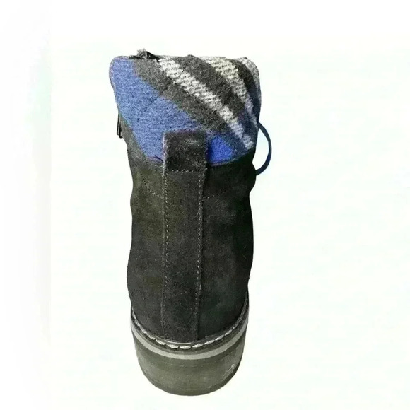 Blondo Raina Waterproof Ankle Boots Blue Flannel trim 9.5​ - Picture 16 of 16